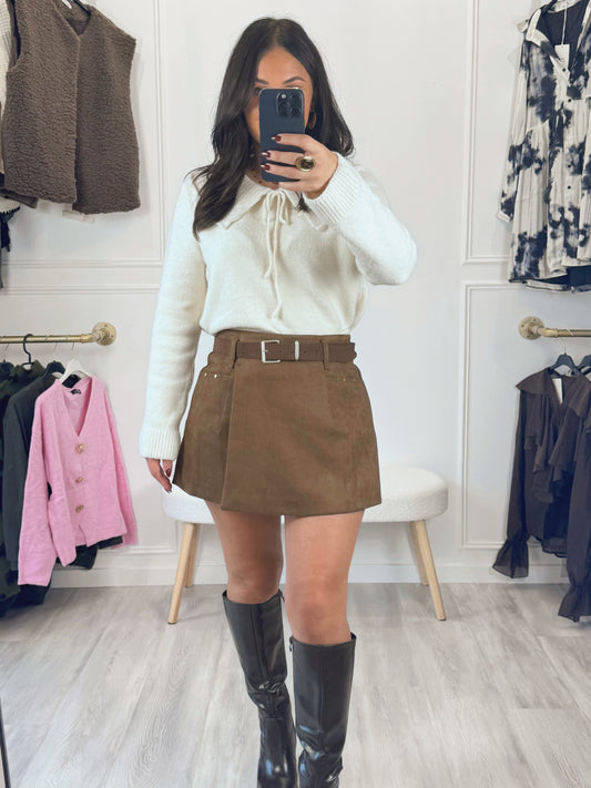 Pull Éloïse – Douceur écrue à col noué 🤍