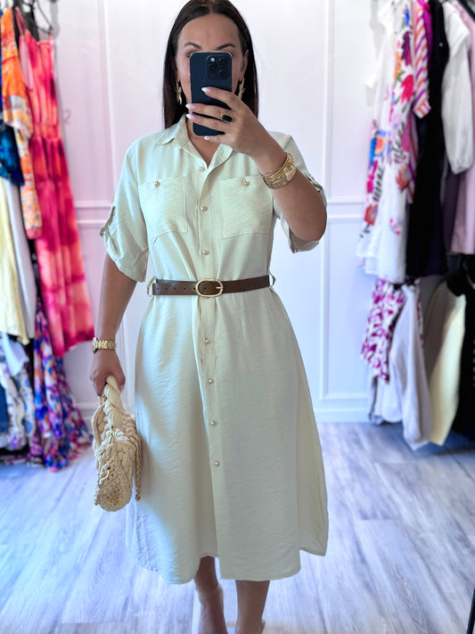 Robe chemise Élise – Lait d’amande & élégance naturelle 🤍+ ceinture offerte