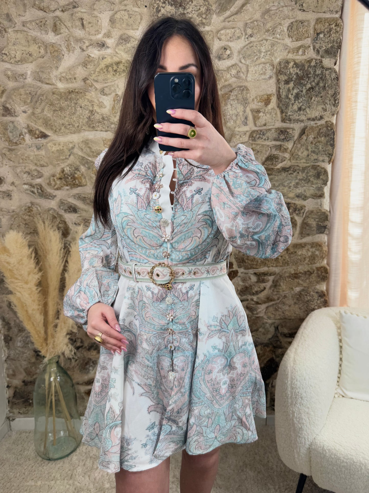 Robe satinée - Alliance glamour & originalité