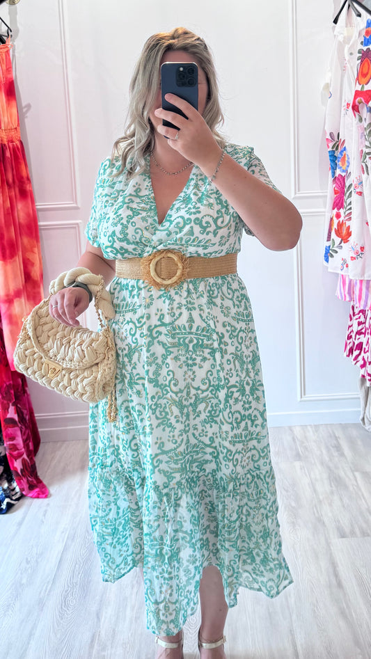 Robe Giulia – Élégance estivale & allure naturelle