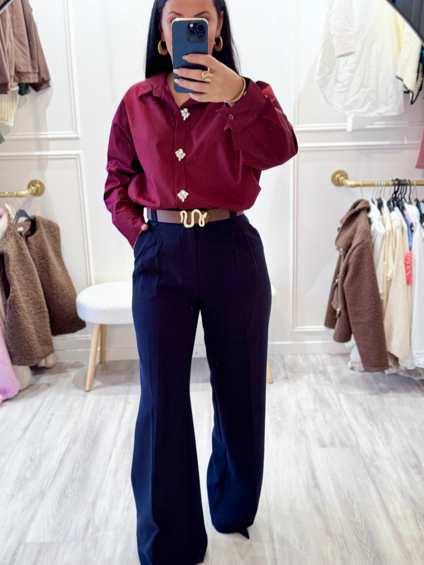 Chemise Adèle – Élégance diamantée (Bordeaux profond)