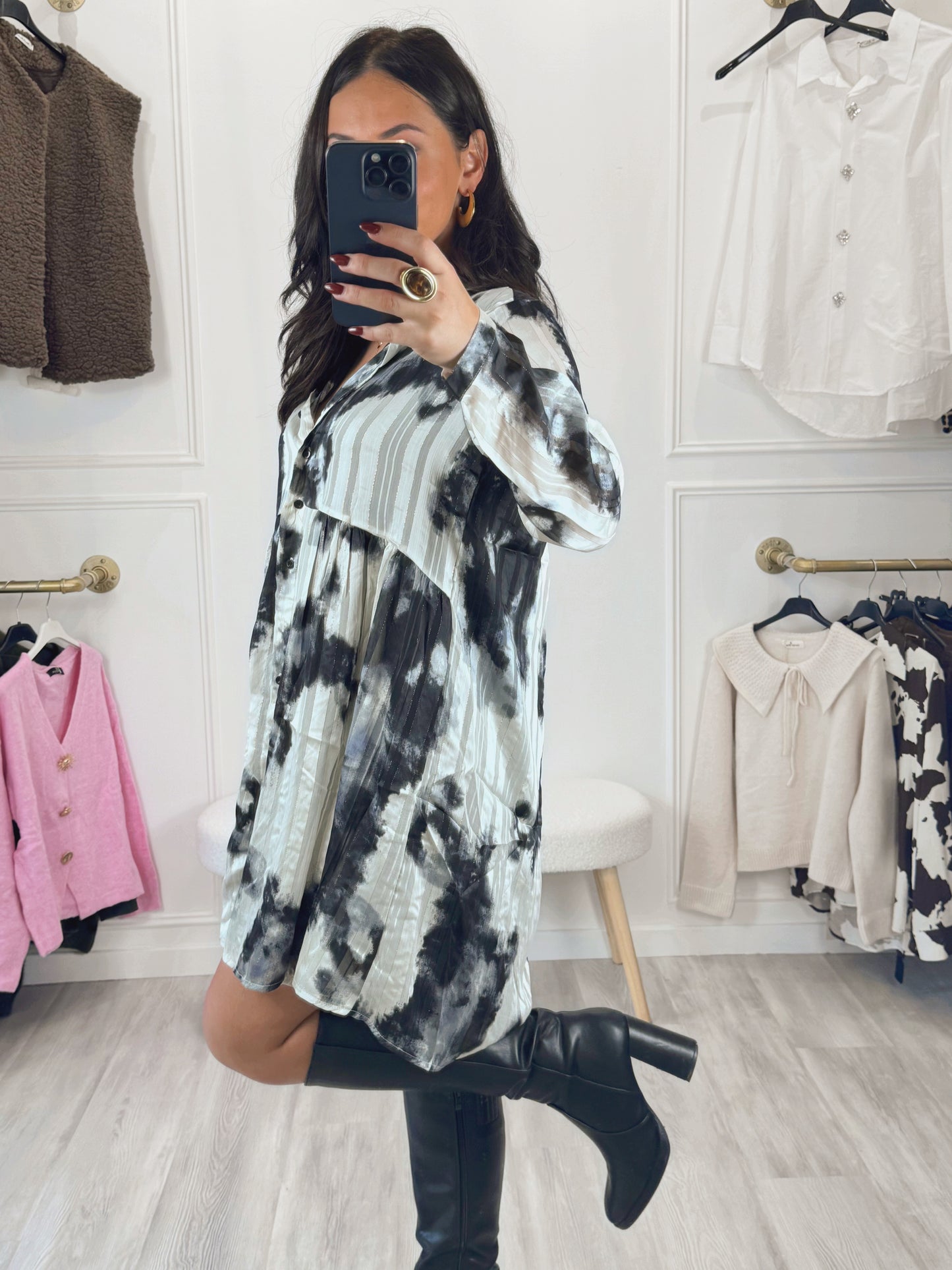 Robe Alana – Tye & Dye chic noir ivoire 🖤