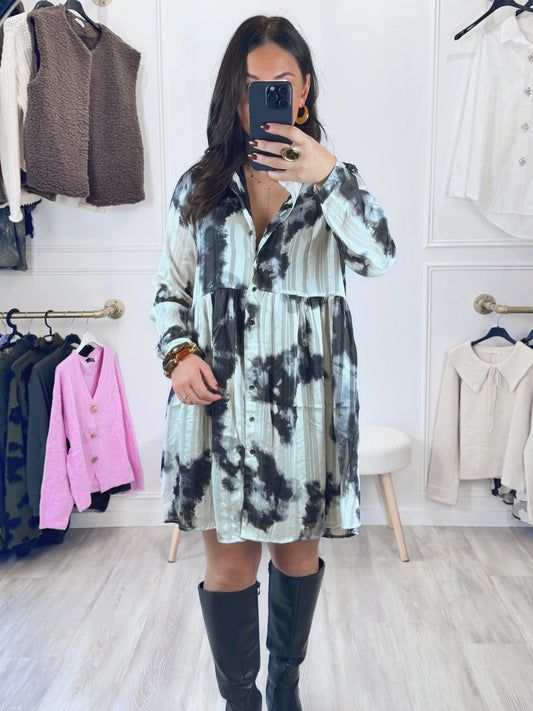 Robe Alana – Tye & Dye chic noir ivoire 🖤