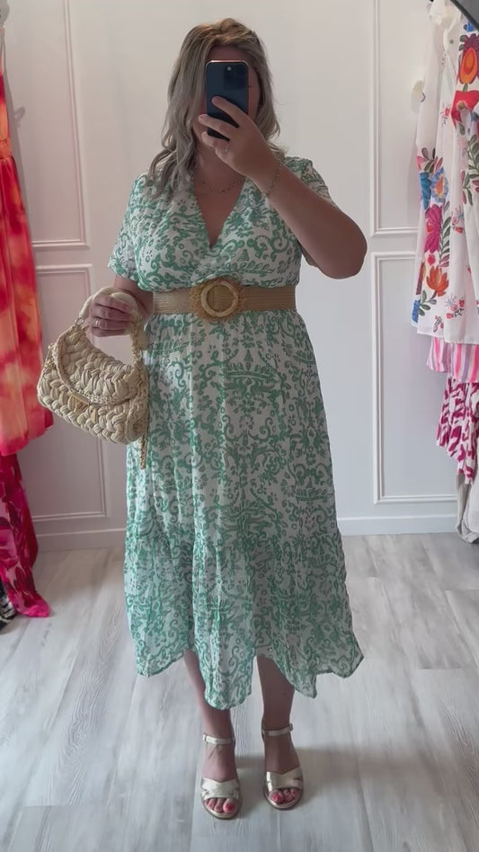 Robe Giulia – Élégance estivale & allure naturelle